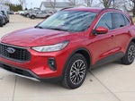 2025 Escape Plug-In Hybrid Thumbnail 2