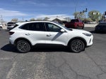 2025 Escape Plug-In Hybrid Thumbnail 4