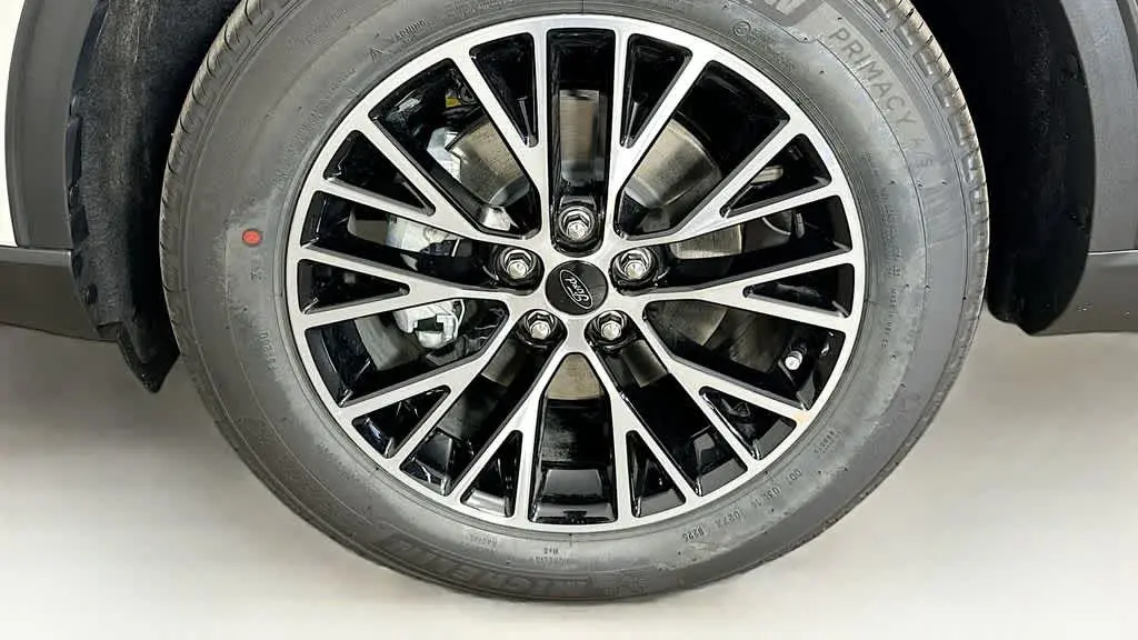 2025 Ford Escape Plug-In Hybrid PHEV