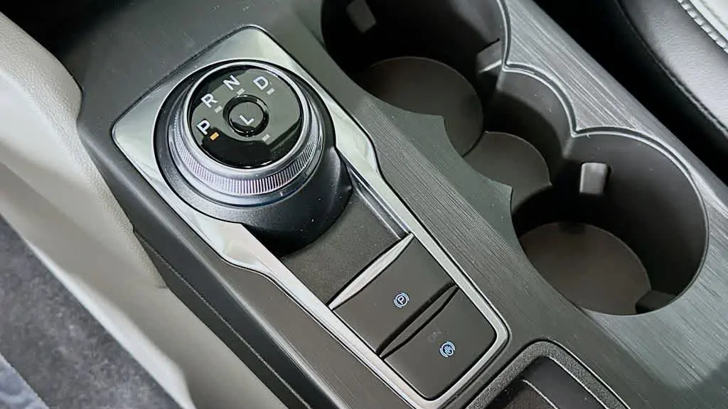 2025 Ford Escape Plug-In Hybrid PHEV