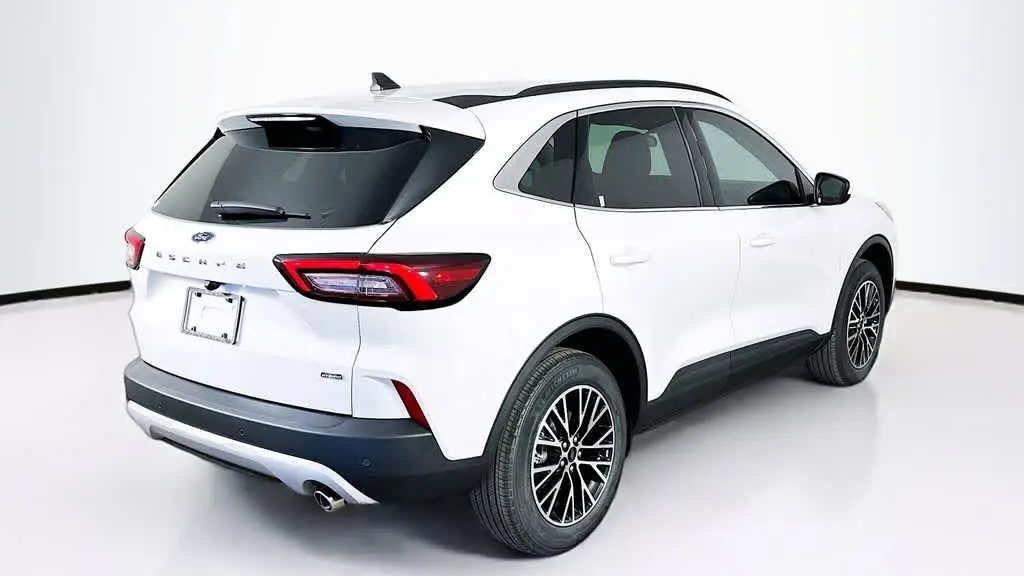 2025 Ford Escape Plug-In Hybrid PHEV