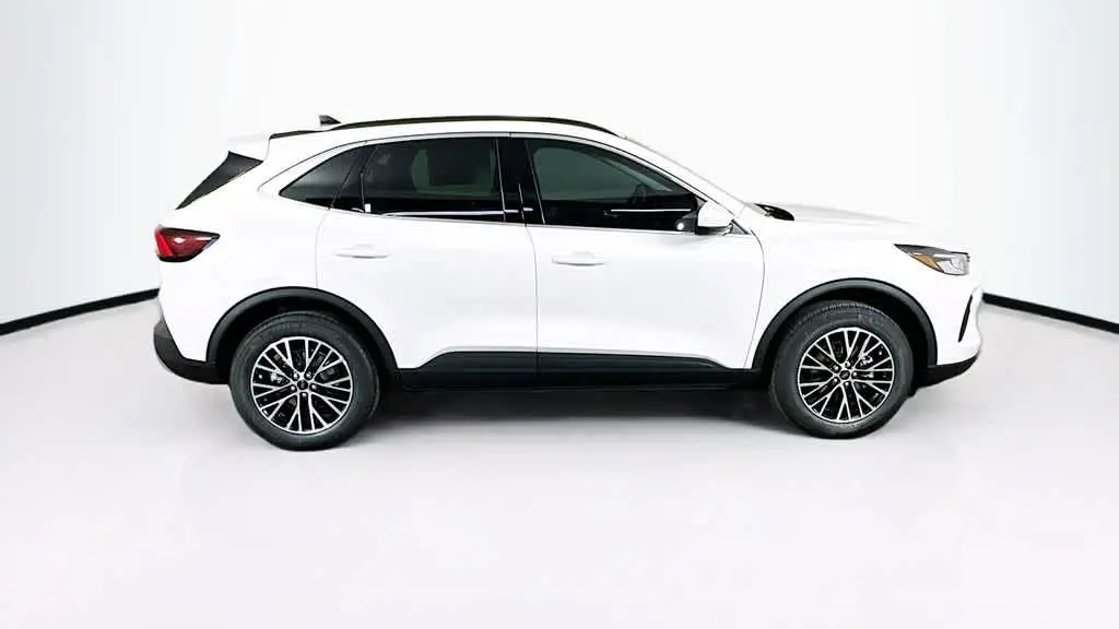 2025 Ford Escape Plug-In Hybrid PHEV