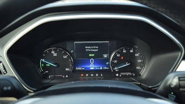 2022 Ford Escape Plug-In Hybrid SE