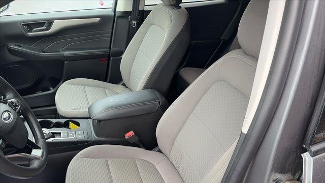 2022 Ford Escape Plug-In Hybrid SE