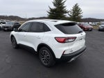 2021 Escape Plug-In Hybrid Thumbnail 3