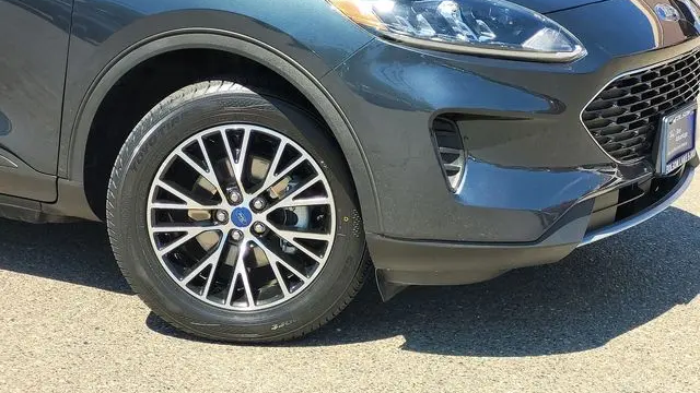 2022 Ford Escape Plug-In Hybrid SE