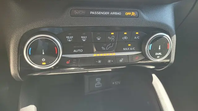 2022 Ford Escape Plug-In Hybrid SE