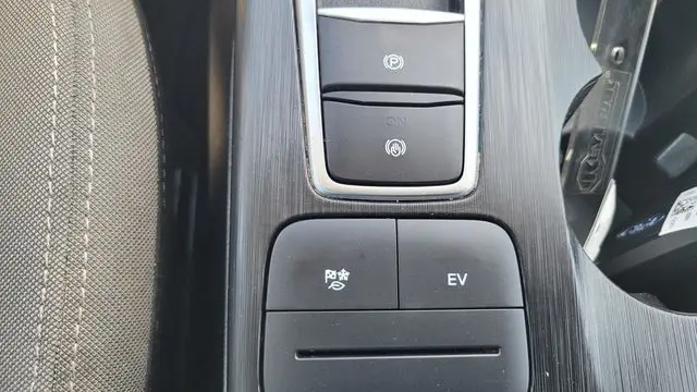 2022 Ford Escape Plug-In Hybrid SE