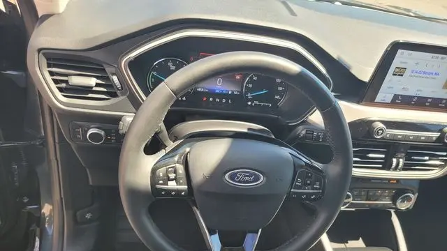 2022 Ford Escape Plug-In Hybrid SE