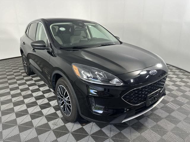 2022 Ford Escape - $23,980