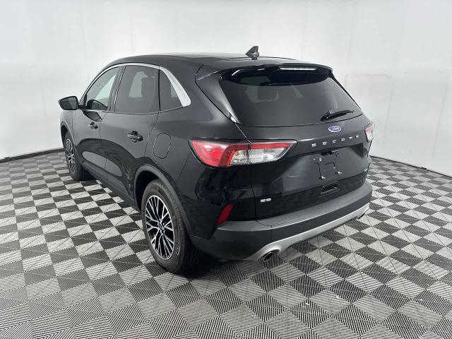 2022 Ford Escape - $23,980