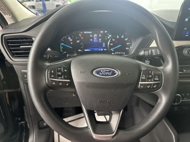 2022 Ford Escape - $23,980
