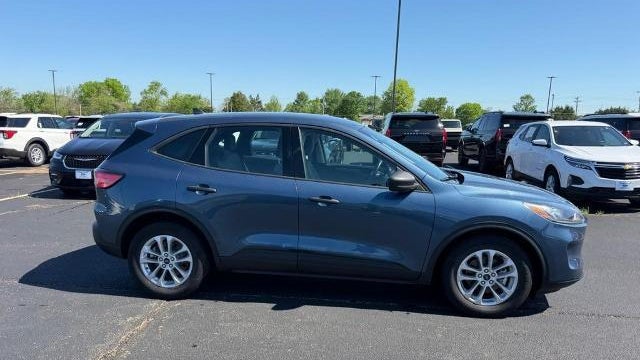 2020 Ford Escape S