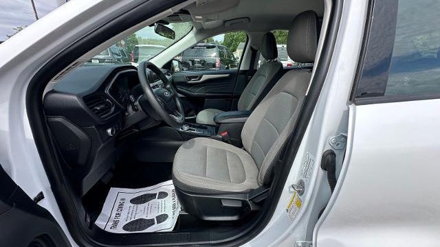 2022 Ford Escape S