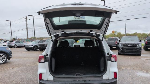 2022 Ford Escape S