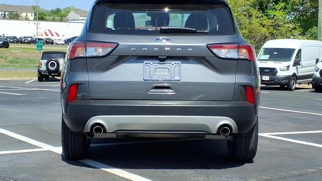 2022 Ford Escape S