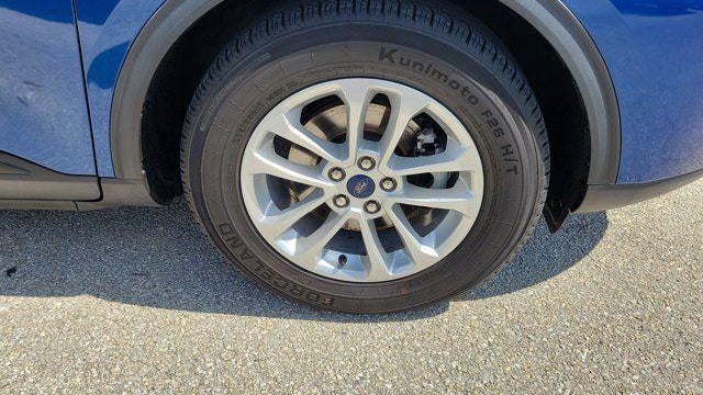 2022 Ford Escape S