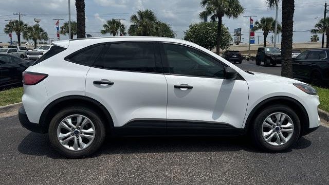 2022 Ford Escape S