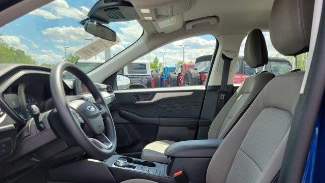 2022 Ford Escape S