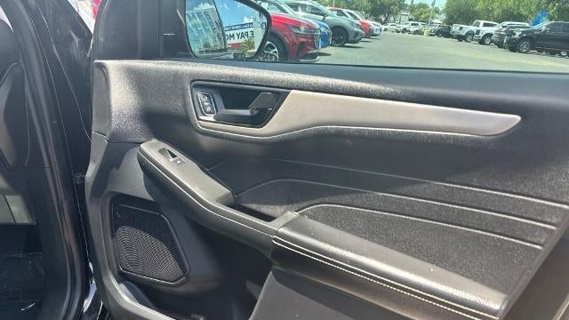 2022 Ford Escape S