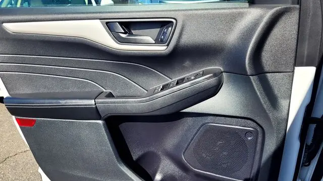 2022 Ford Escape S