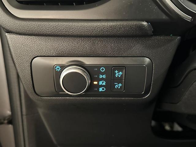 2022 Ford Escape - $18,250
