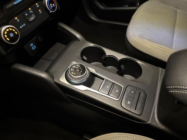 2022 Ford Escape - $18,250
