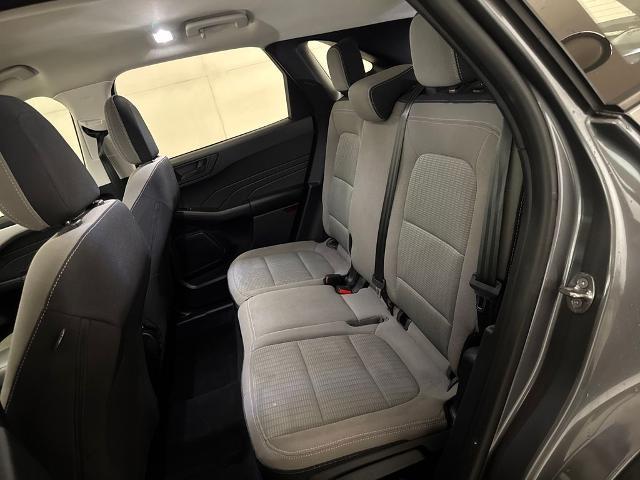 2022 Ford Escape - $18,250