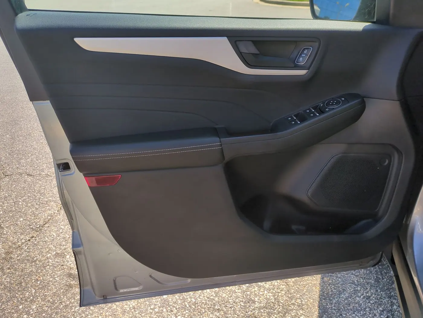 2022 Ford Escape - $19,900