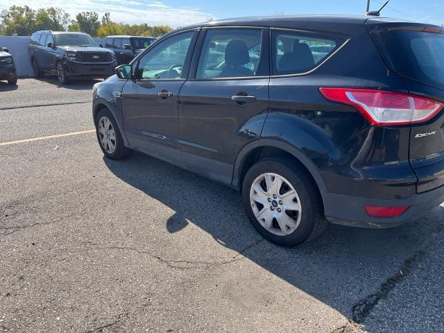2016 Ford Escape - $2,180