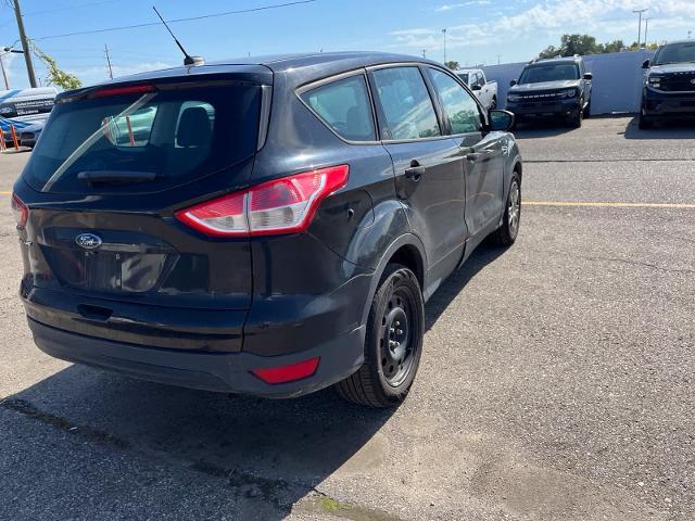 2016 Ford Escape - $2,180