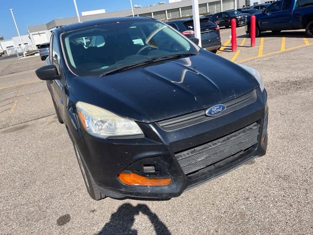 2016 Ford Escape - $2,180
