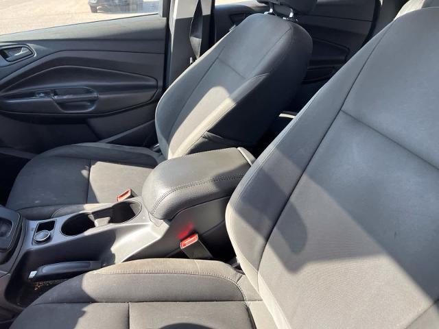 2016 Ford Escape - $2,180