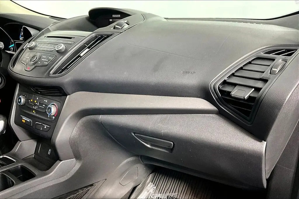 2017 Ford Escape - $12,291
