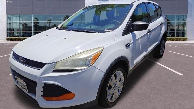 2014 Ford Escape S