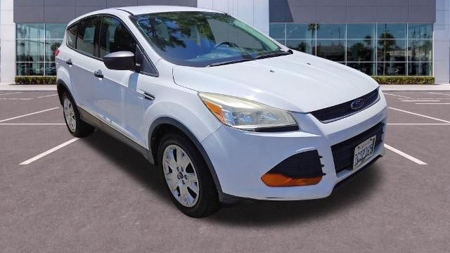 2014 Ford Escape S