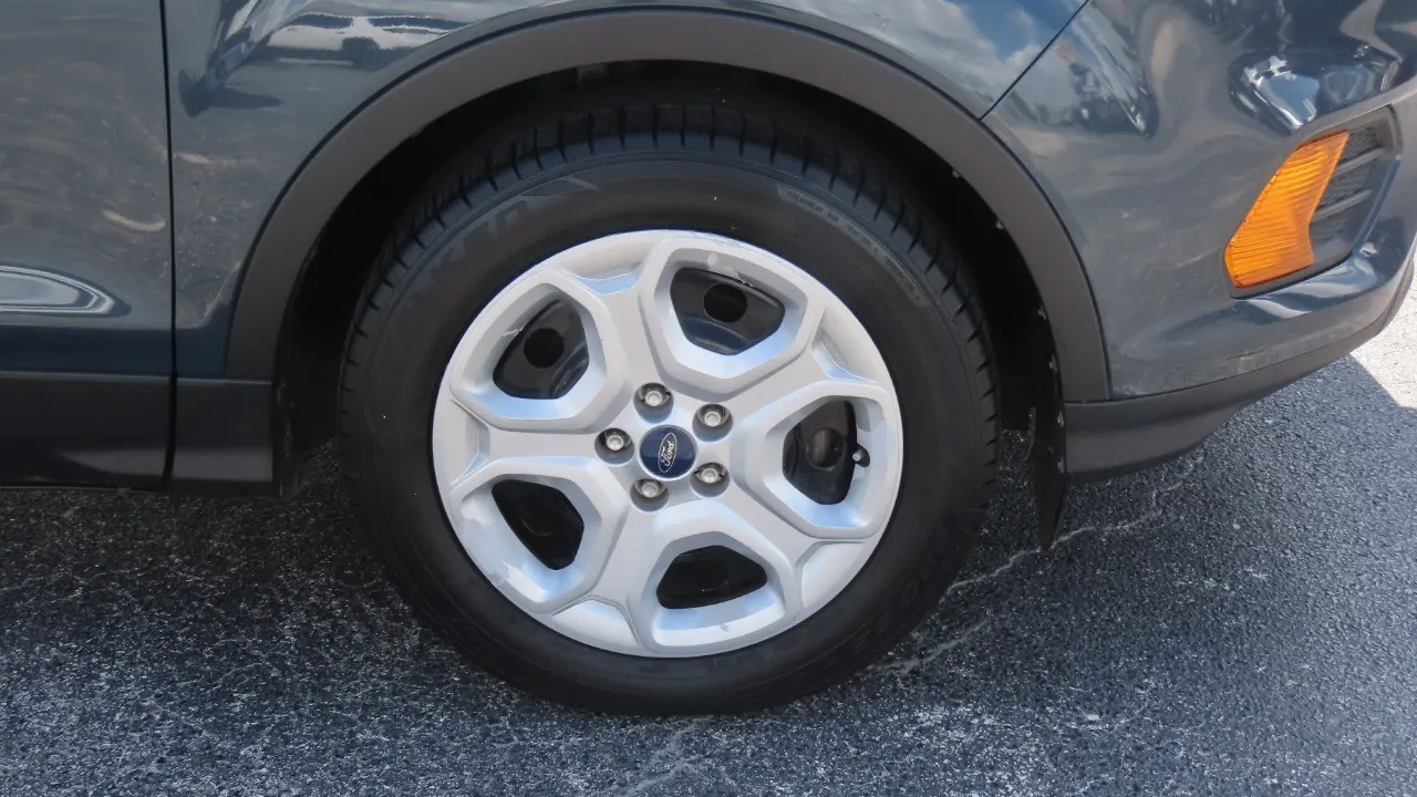 2019 Ford Escape S