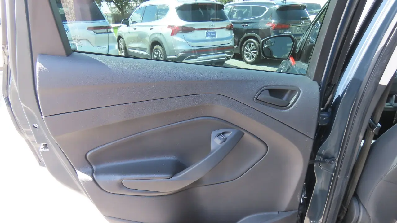 2019 Ford Escape S