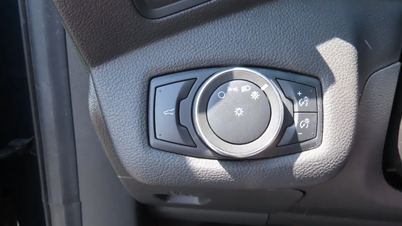 2019 Ford Escape S