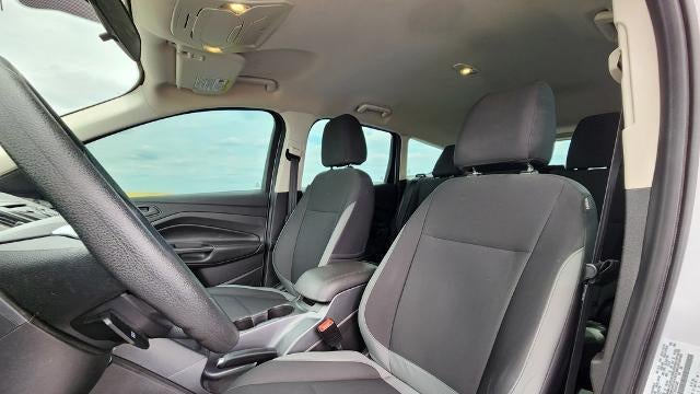 2016 Ford Escape S