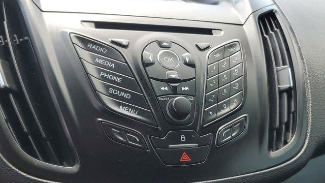 2016 Ford Escape S