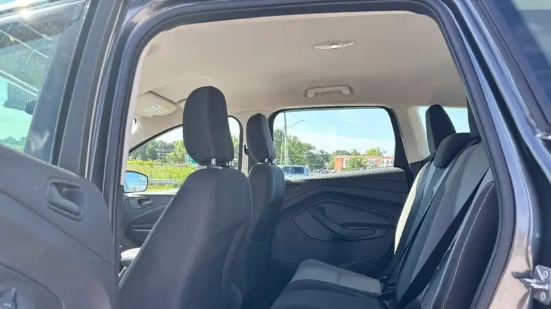 2019 Ford Escape S