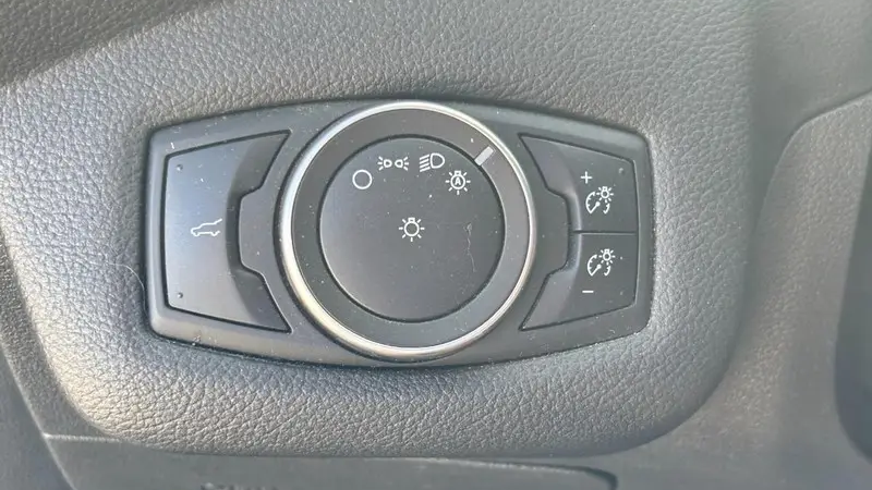 2019 Ford Escape S