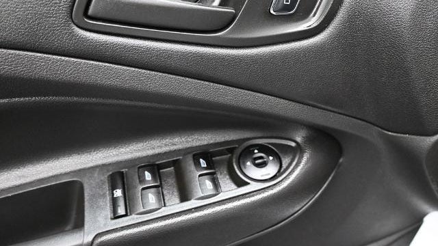 2015 Ford Escape S