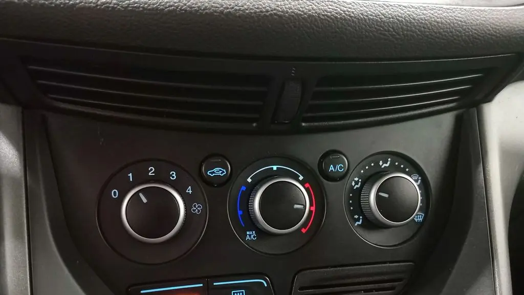 2016 Ford Escape S