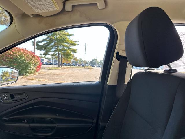 2015 Ford Escape - $7,452