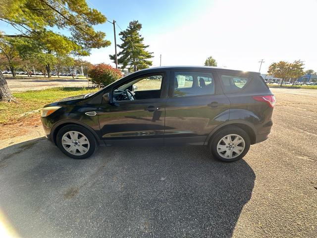 2015 Ford Escape - $7,452