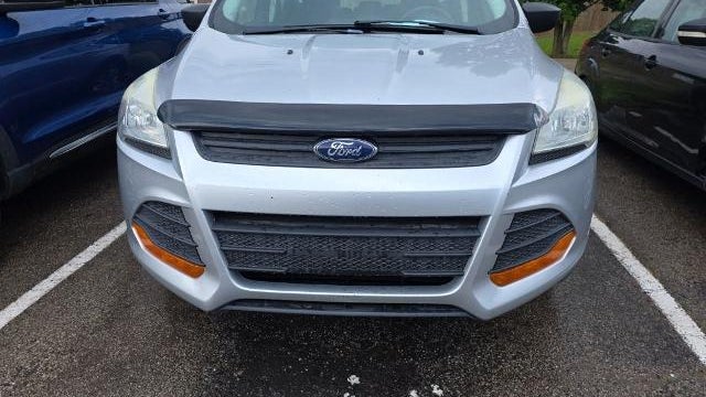 2016 Ford Escape S