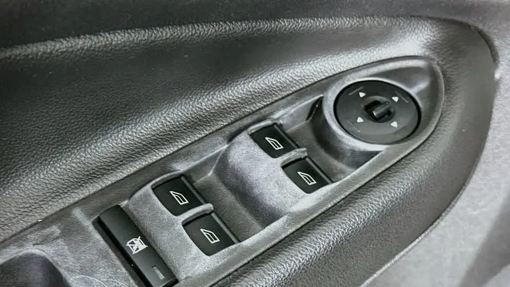2013 Ford Escape S