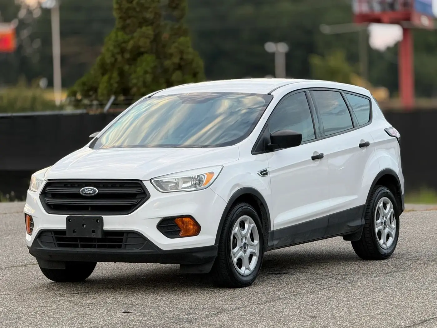 2017 Ford Escape - $8,950